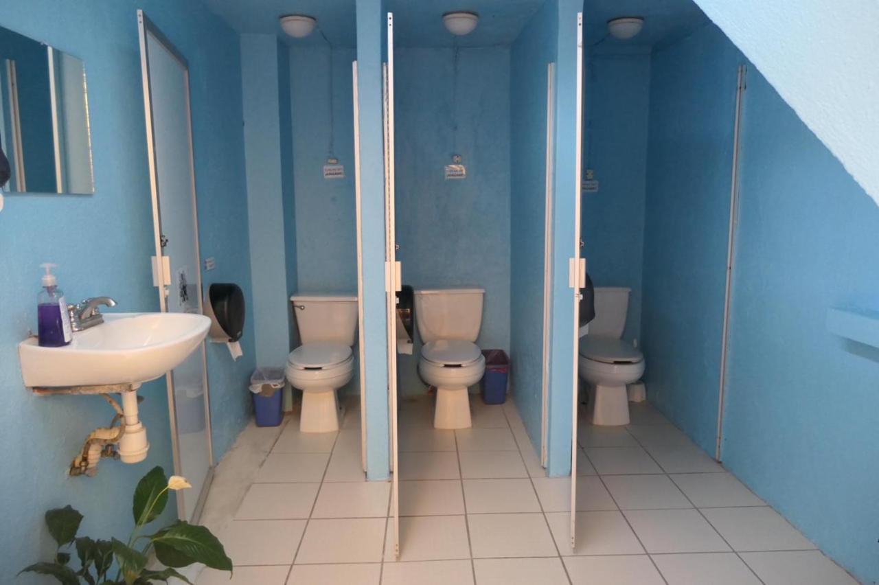 Casa Kraken Hostel Пуэрто-Вальярта Экстерьер фото