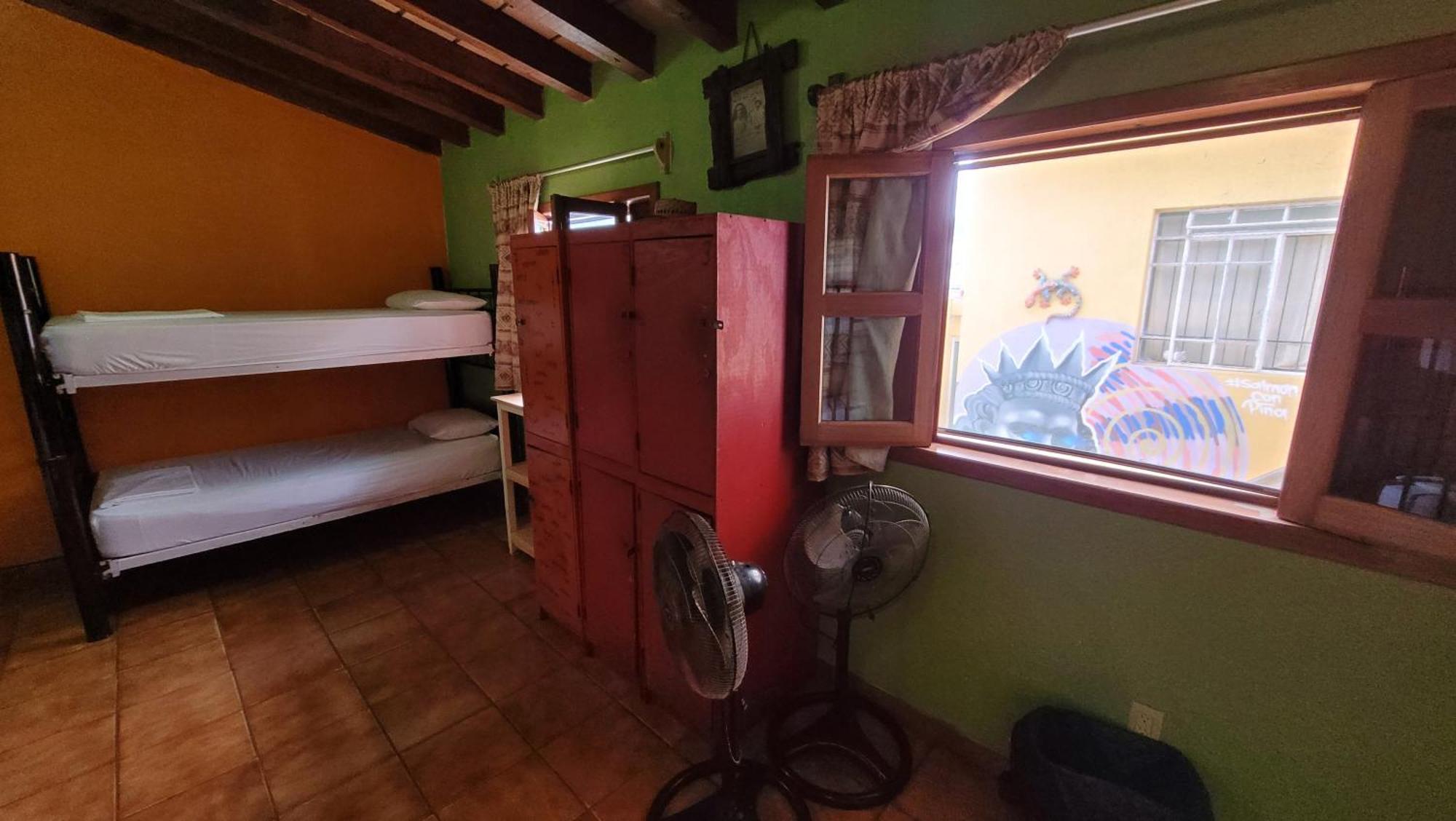 Casa Kraken Hostel Пуэрто-Вальярта Экстерьер фото